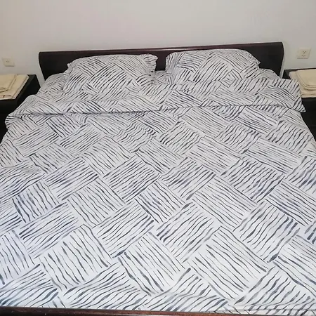 Etno-urban Stan Na Dan アパート